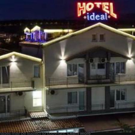 Hotel Garni Ideal Podgorica Eksteriør bilde