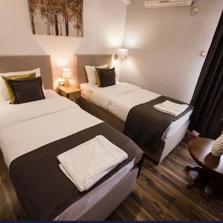 Hotel Garni Ideal Podgorica Eksteriør bilde