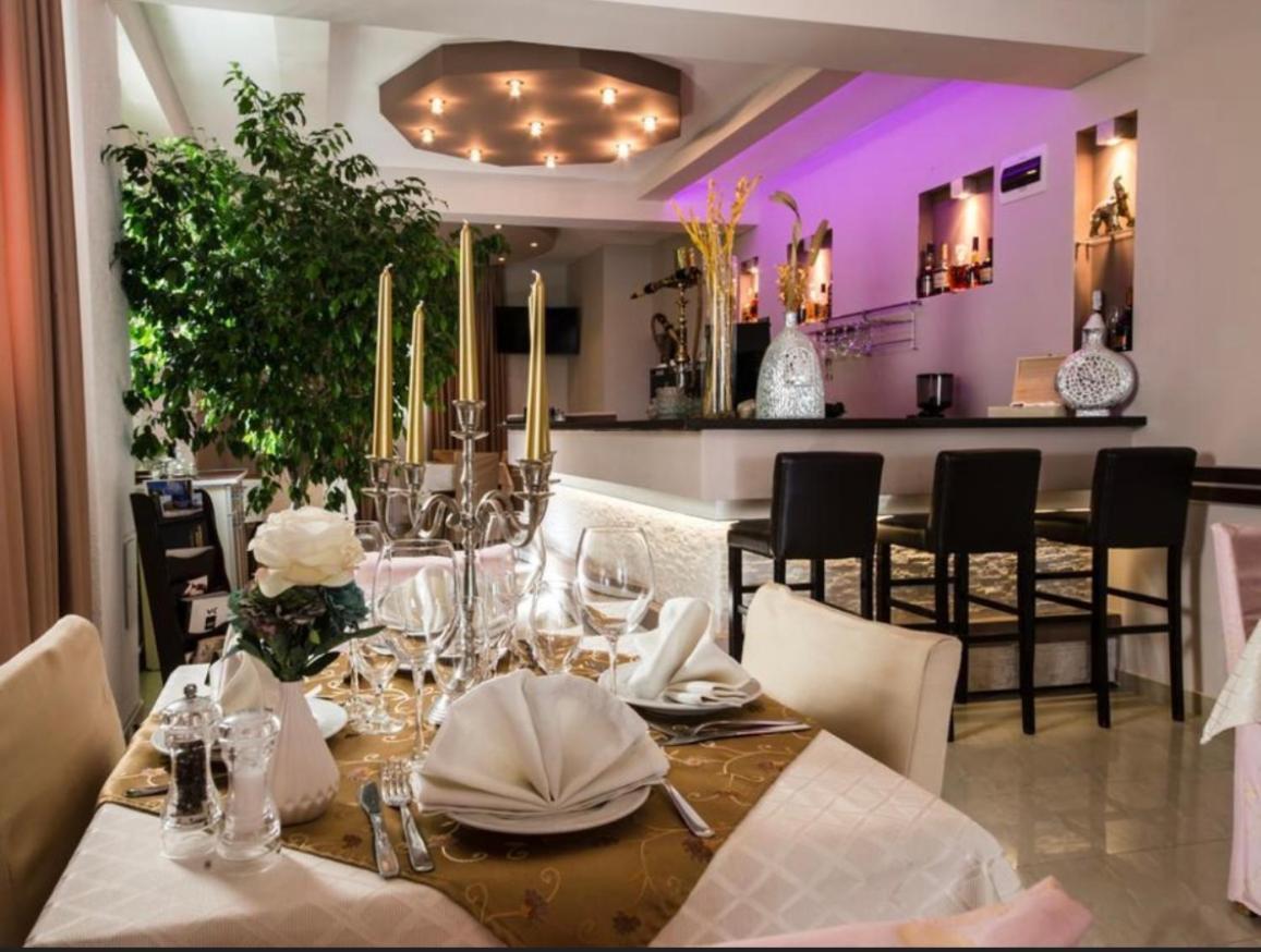 Hotel Garni Ideal Podgorica Eksteriør bilde