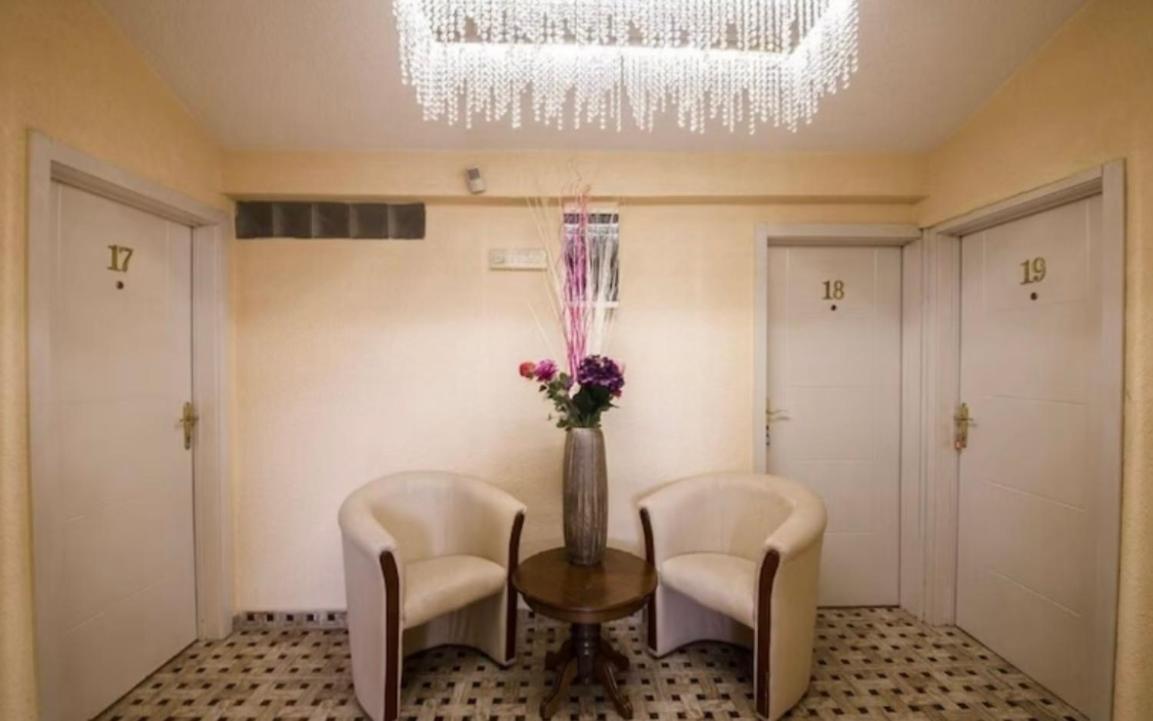 Hotel Garni Ideal Podgorica Eksteriør bilde